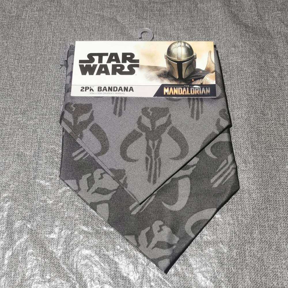 DISNEY Star Wars Mandalorian Boba Fett Skull Bandana Grey Gray New NWT